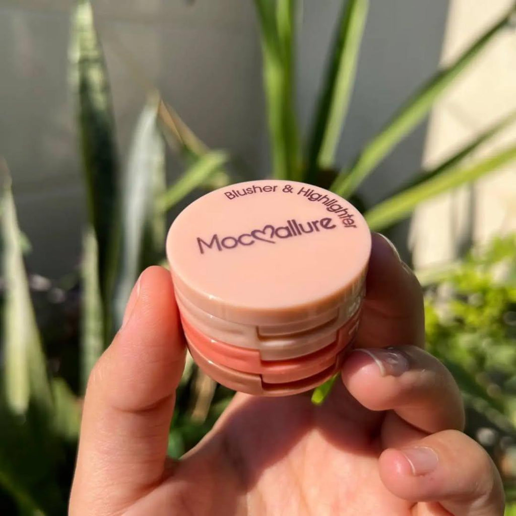 Peach 3-in-1 Blush Highlighter Kit for Daily & Party Wear