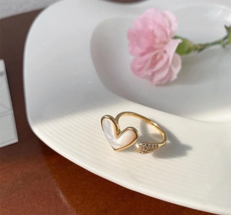 Women Heart Adjustable Ring Off White Alloy Daily Wear
