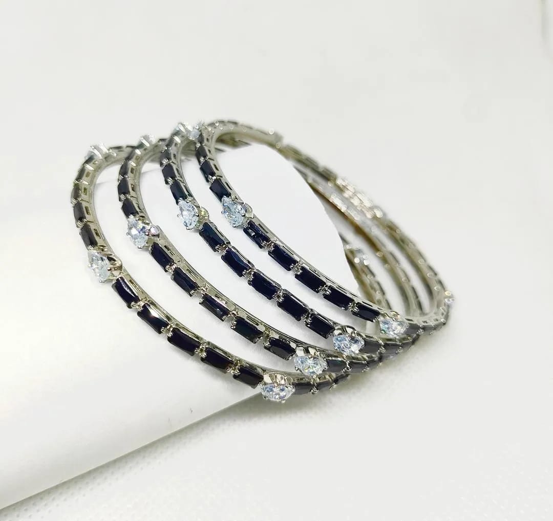 4 Pcs Gold Tone Black White Bangle Set for Women
