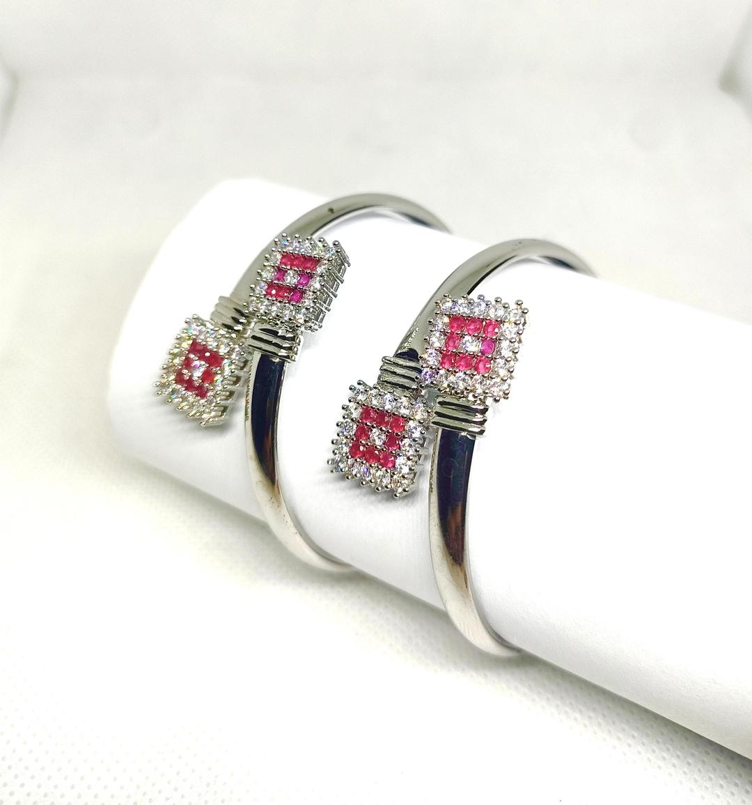 2 Pcs Red Black White Alloy Kara Bangle Bridal Party Wear